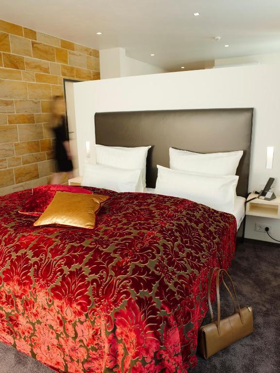 Schlosshotel Bergzaberner Hof Bad Bergzabern Room photo
